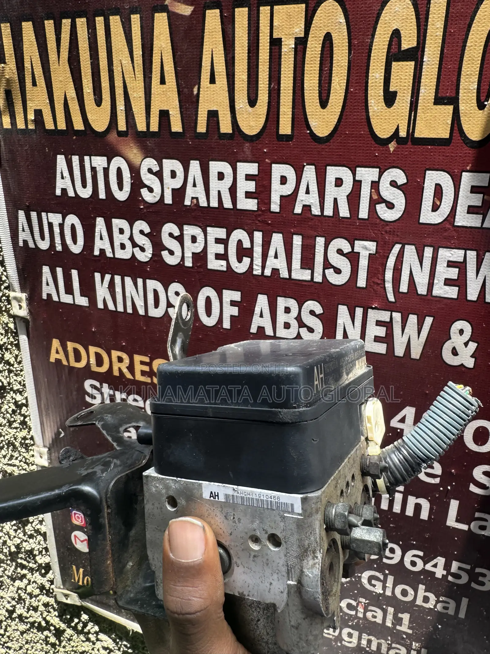 ABS Pump/Module for Toyota Yaris 2011