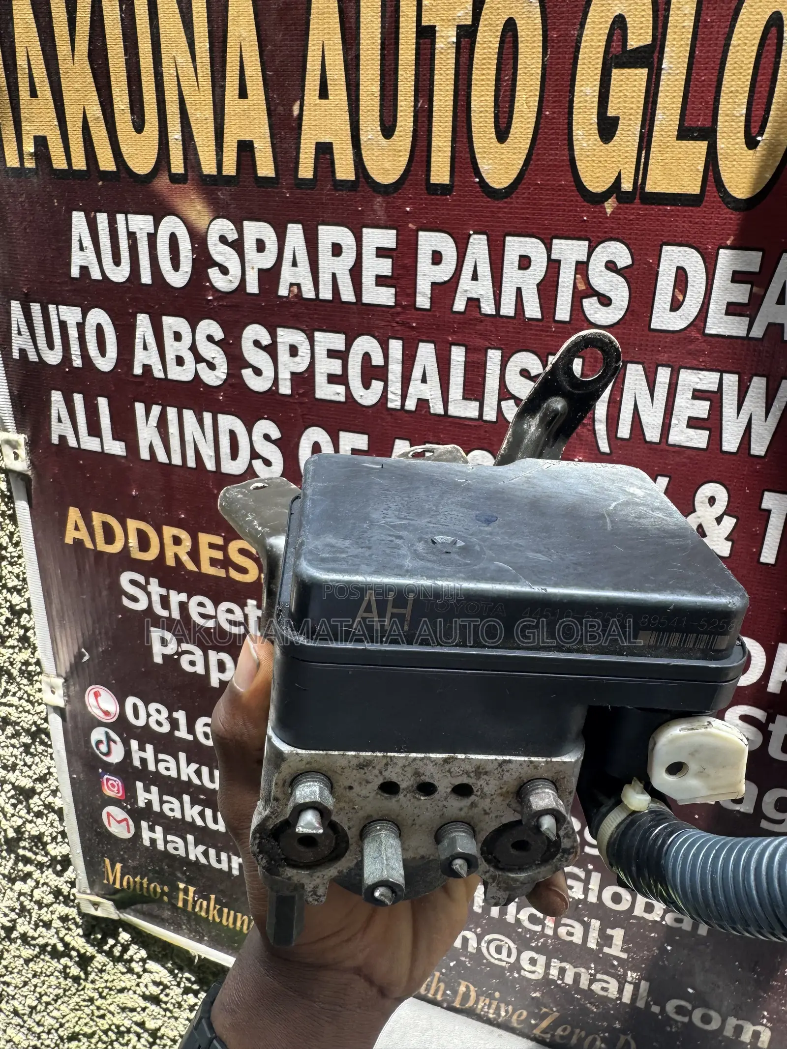 ABS Pump/Module for Toyota Yaris 2011