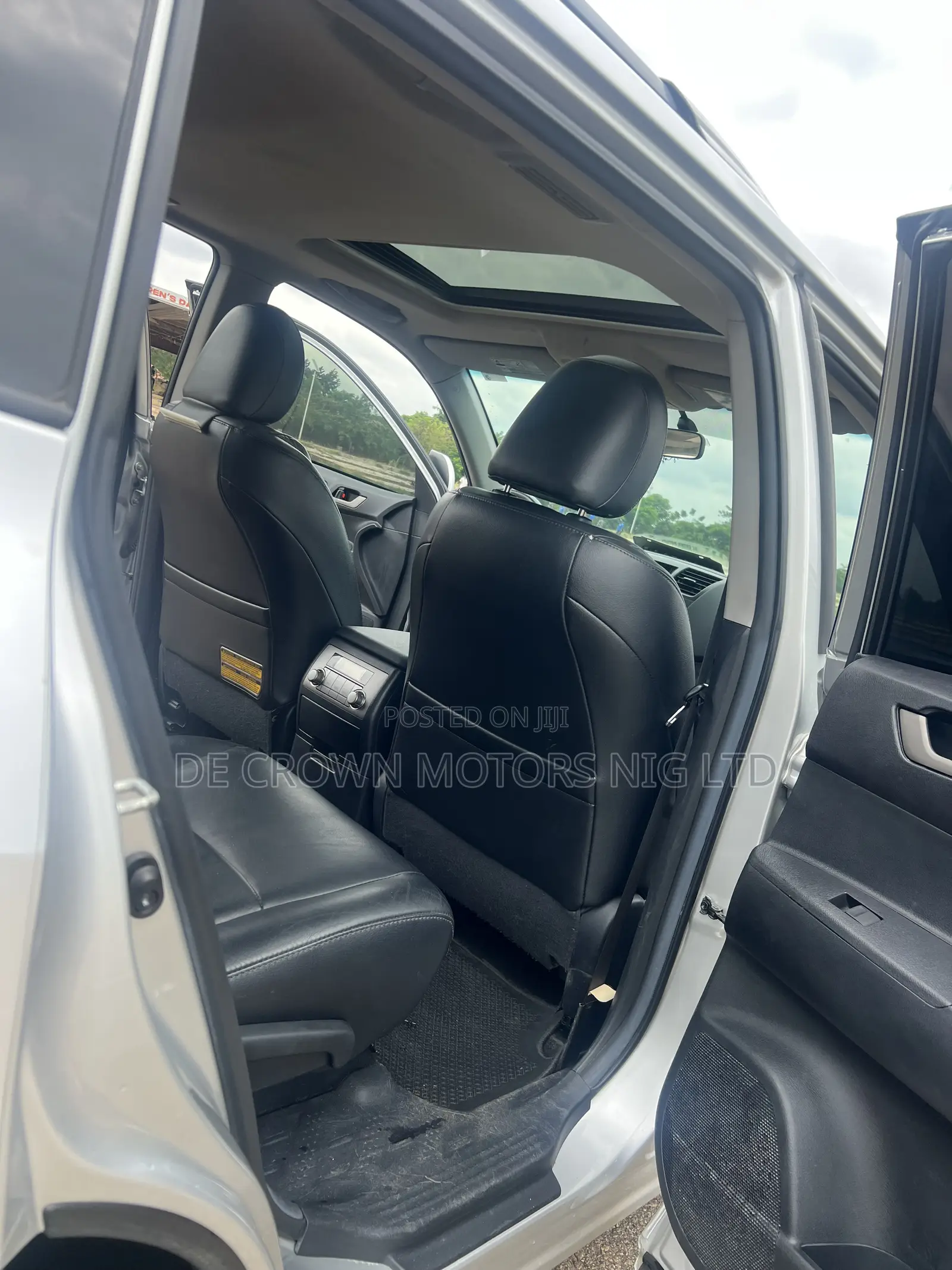 Toyota Highlander SE 2010 Silver