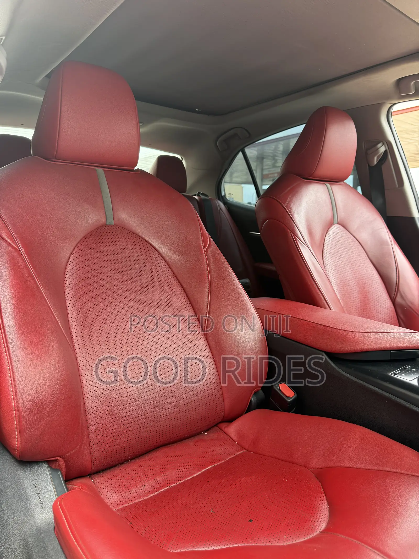 Toyota Camry XSE V6 (3.5L V6 8A) 2019 White