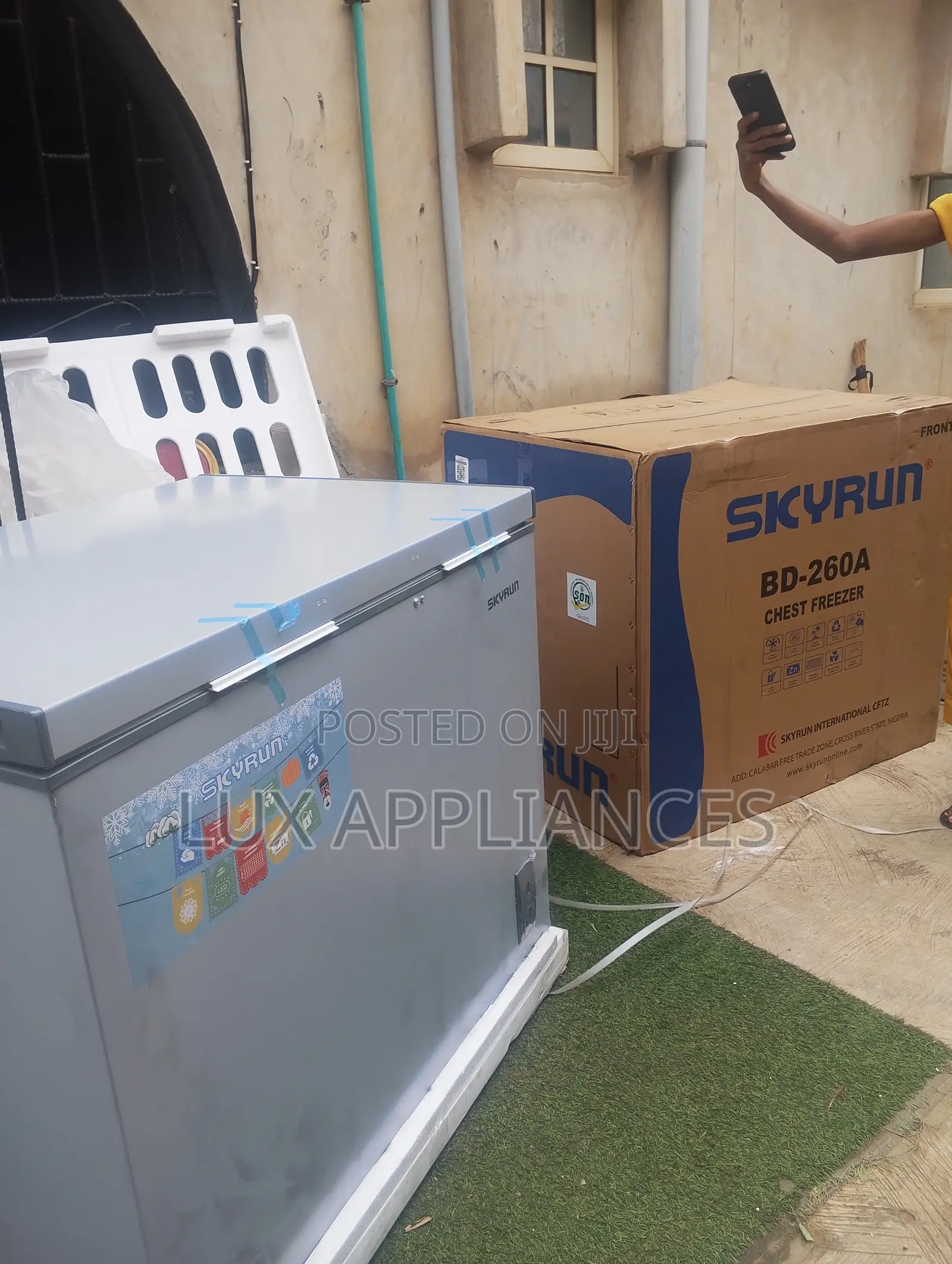 Skyrun BD-260A Fast Freezing Chest Freezer