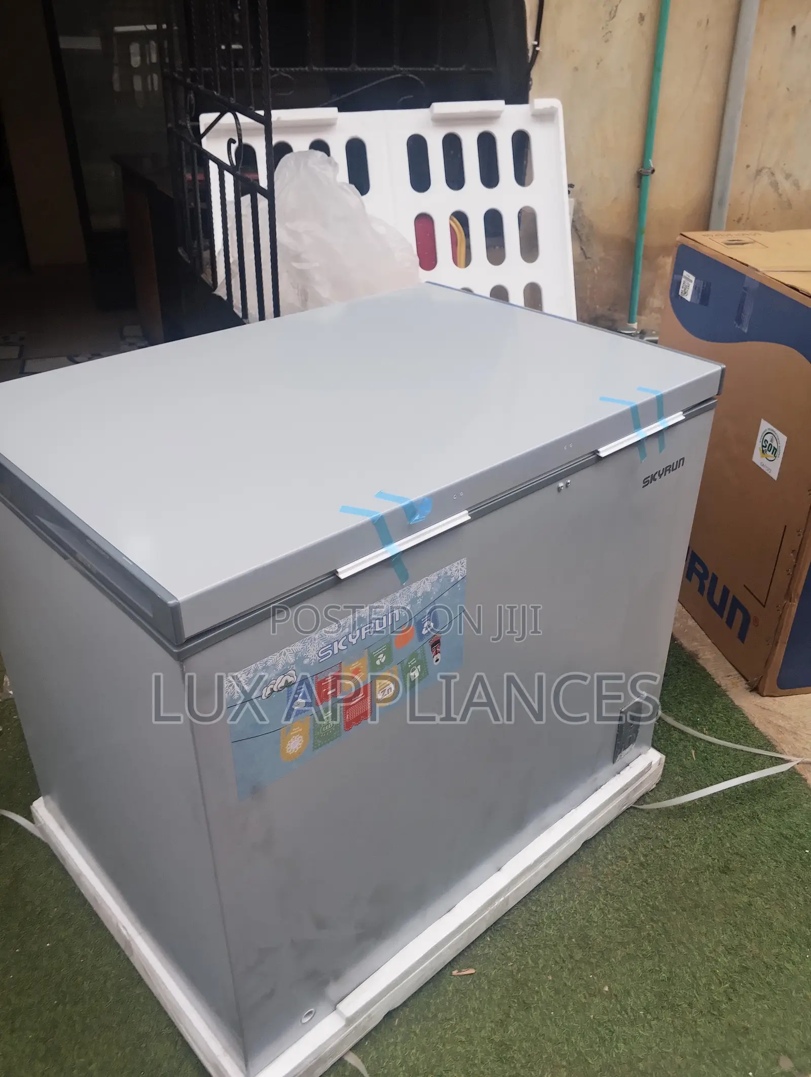 Skyrun BD-260A Fast Freezing Chest Freezer