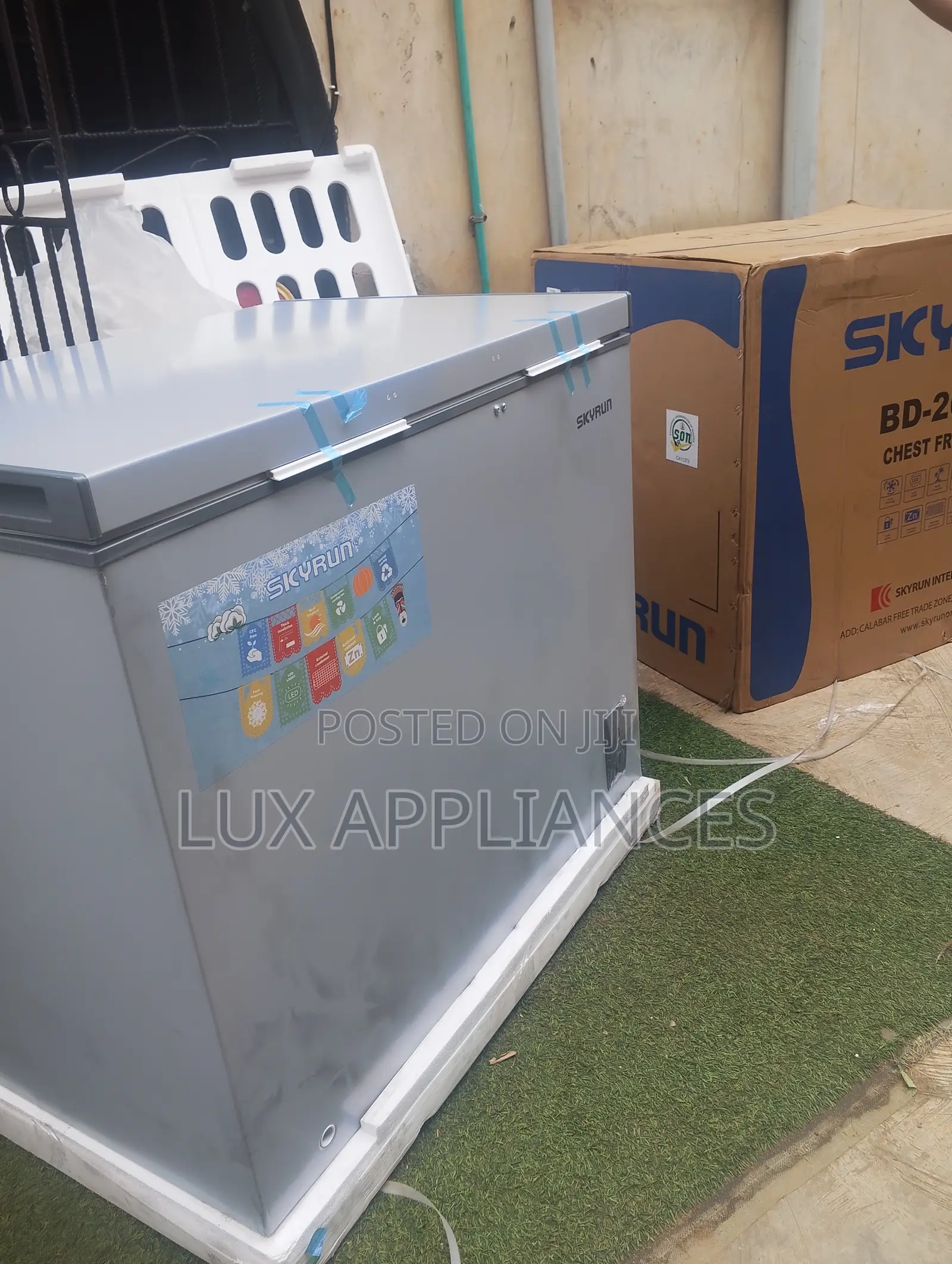 Skyrun 260L Energy Saving Chest Freezer