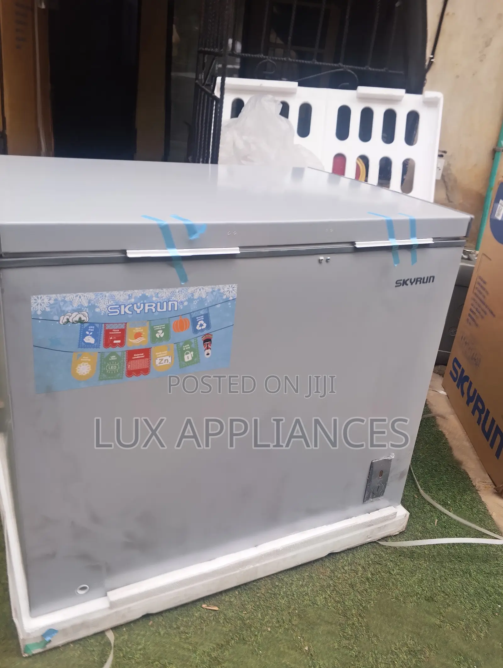 Skyrun 260L Low Noise Chest Freezer