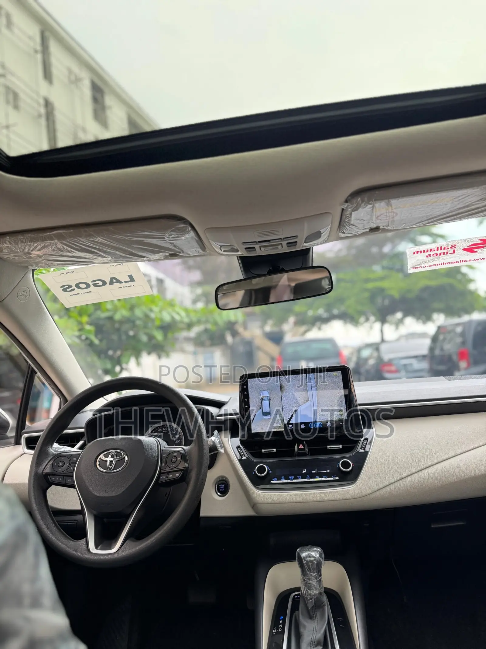 Toyota Corolla XLE 2020 White