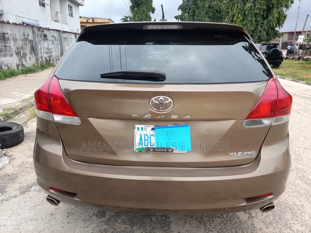 Toyota Avanza 2014 Gold