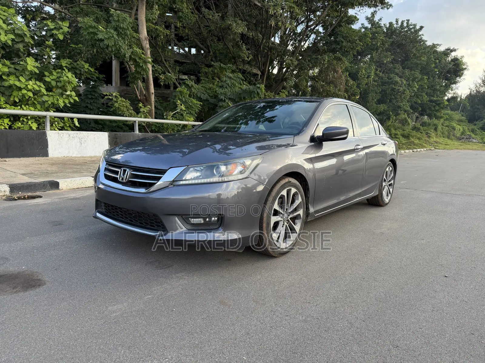 Honda Accord Sport 4dr Sedan (2.4L 4cyl CVT) 2014 Gray