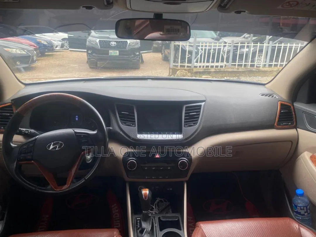 Hyundai Tucson 2017 White