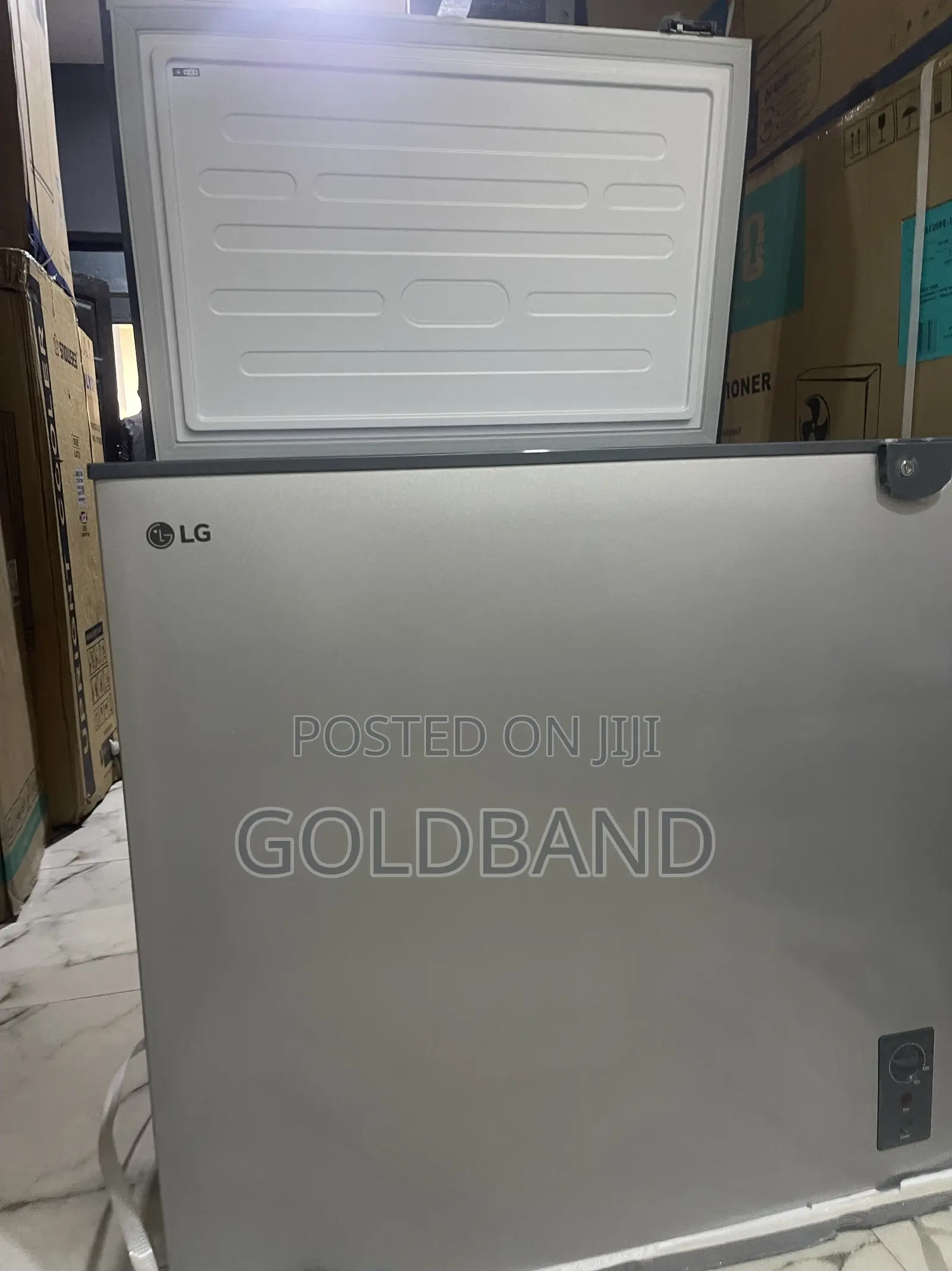 LG Chest Deep Freezer 205R – 194L Capacity