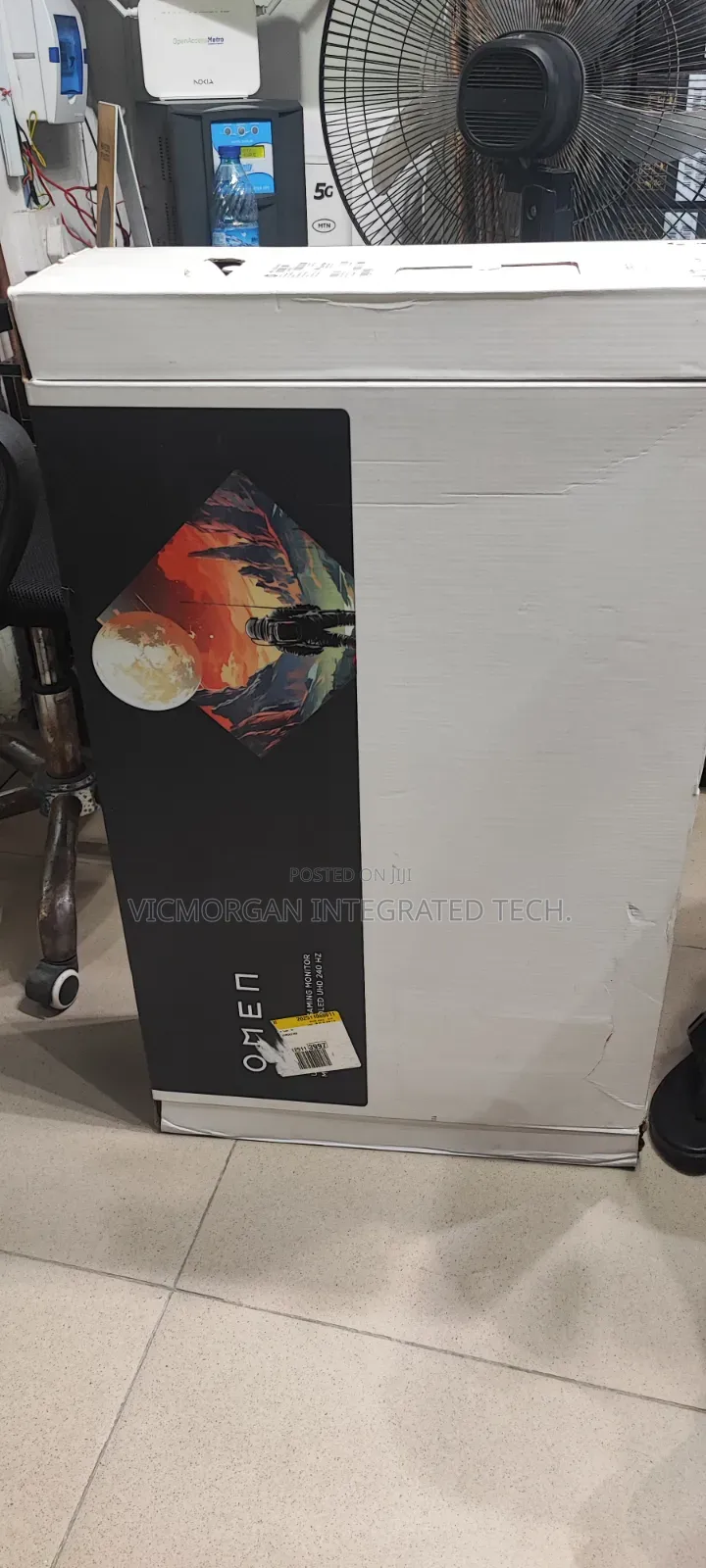 HP OMEN Transcend 31.5 Inch UHD 240Hz OLED Gaming Monitor