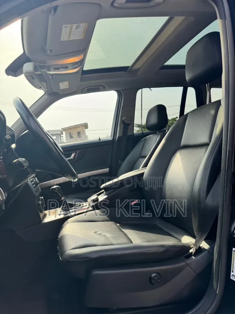 Mercedes-Benz GLK-Class 350 4MATIC 2012 Black