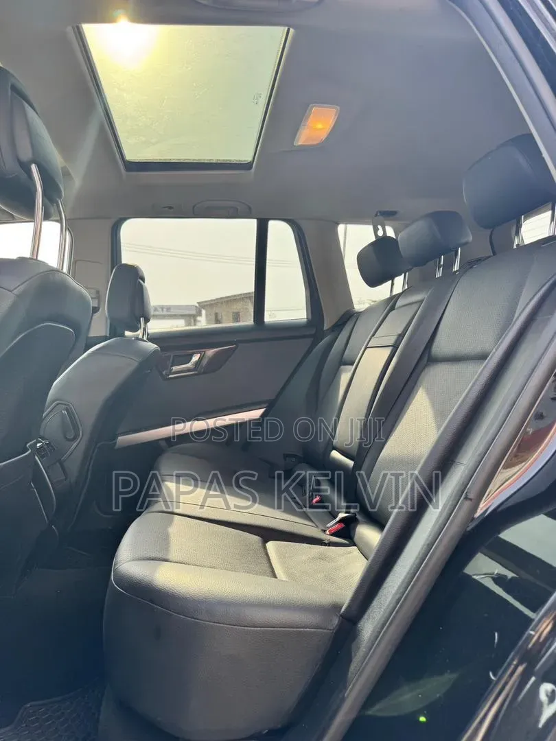 Mercedes-Benz GLK-Class 350 4MATIC 2012 Black