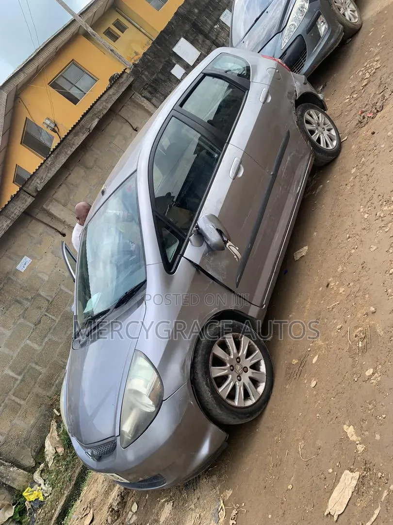 Honda Jazz 2005 Silver