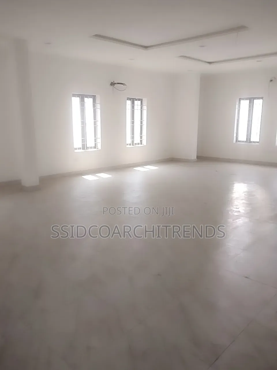 Office Space 220sqm and 245sqm for Lease Respectively