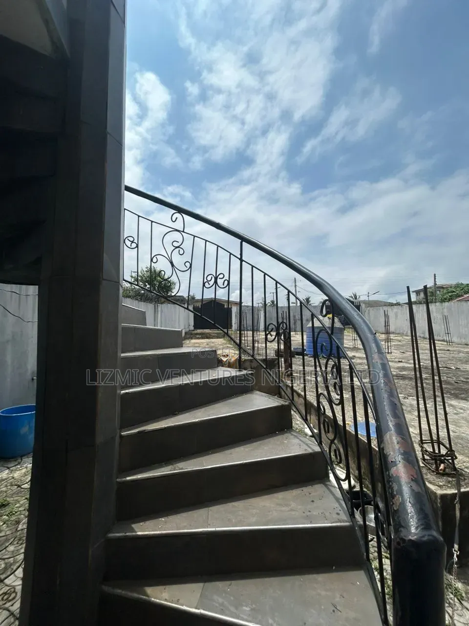 Mini Flat in Iyewo Estate, Ikotun/Igando for rent