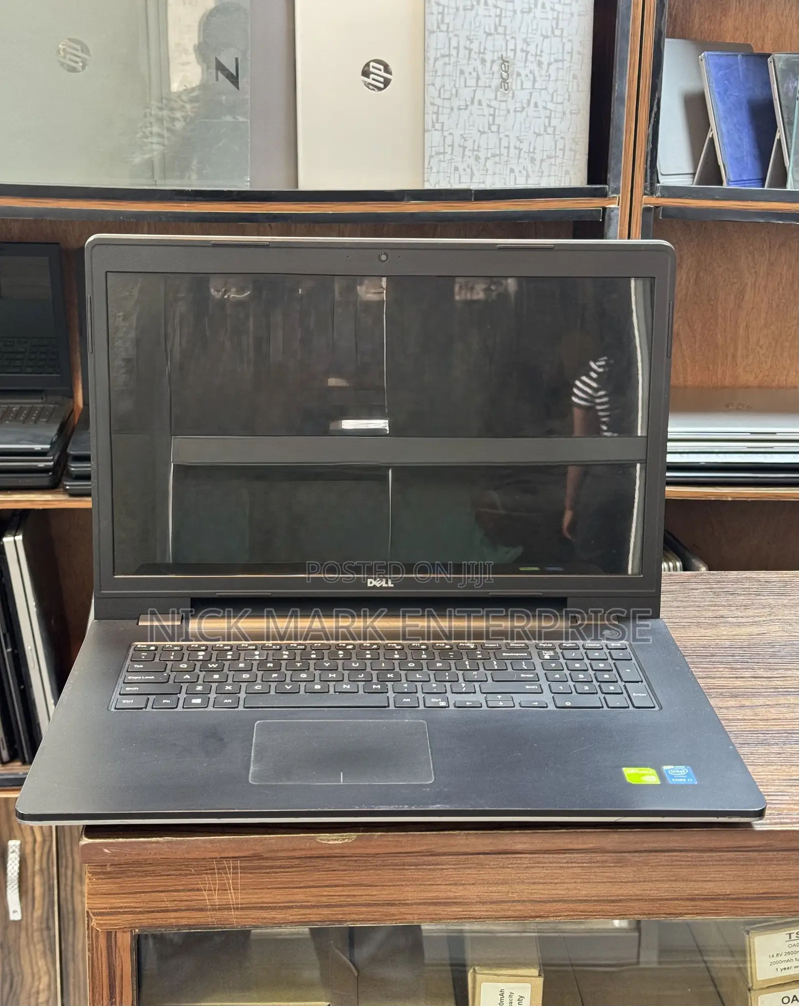 Laptop Dell Inspiron 17 5759 8GB Intel Core i7 HDD 500GB