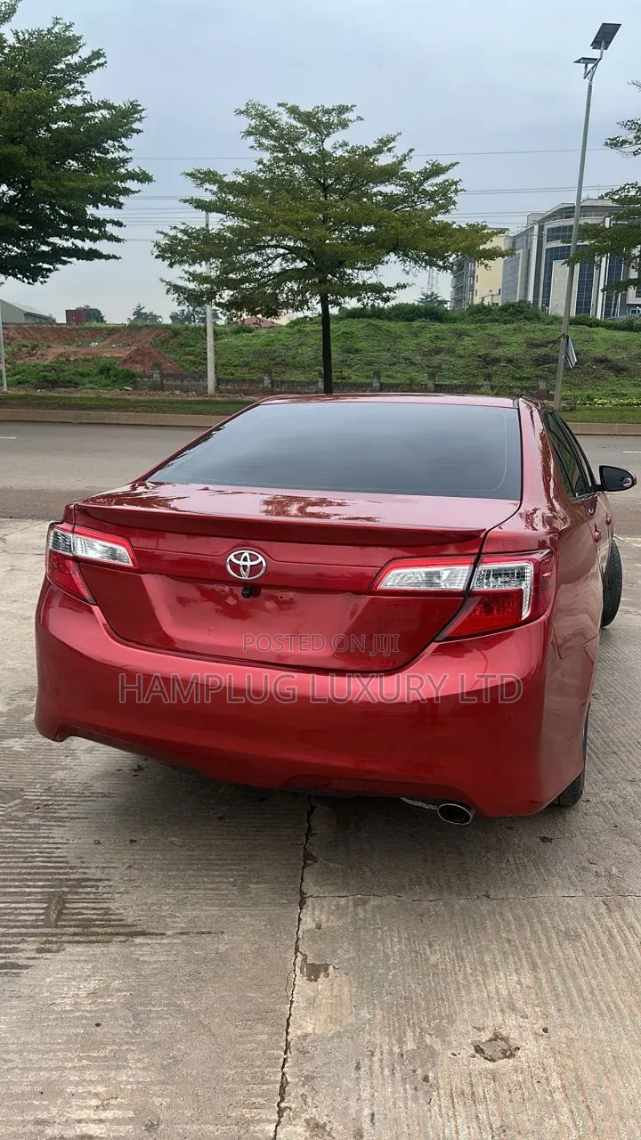 Toyota Camry 2013 Red