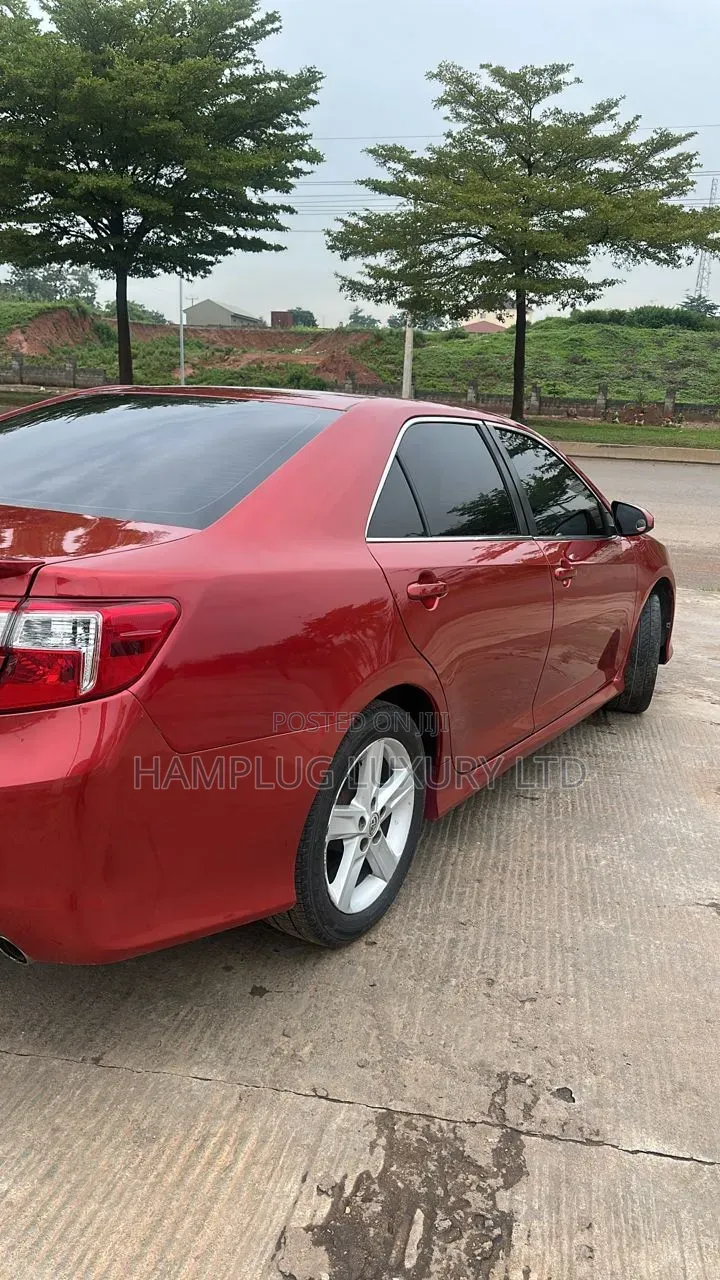 Toyota Camry 2013 Red