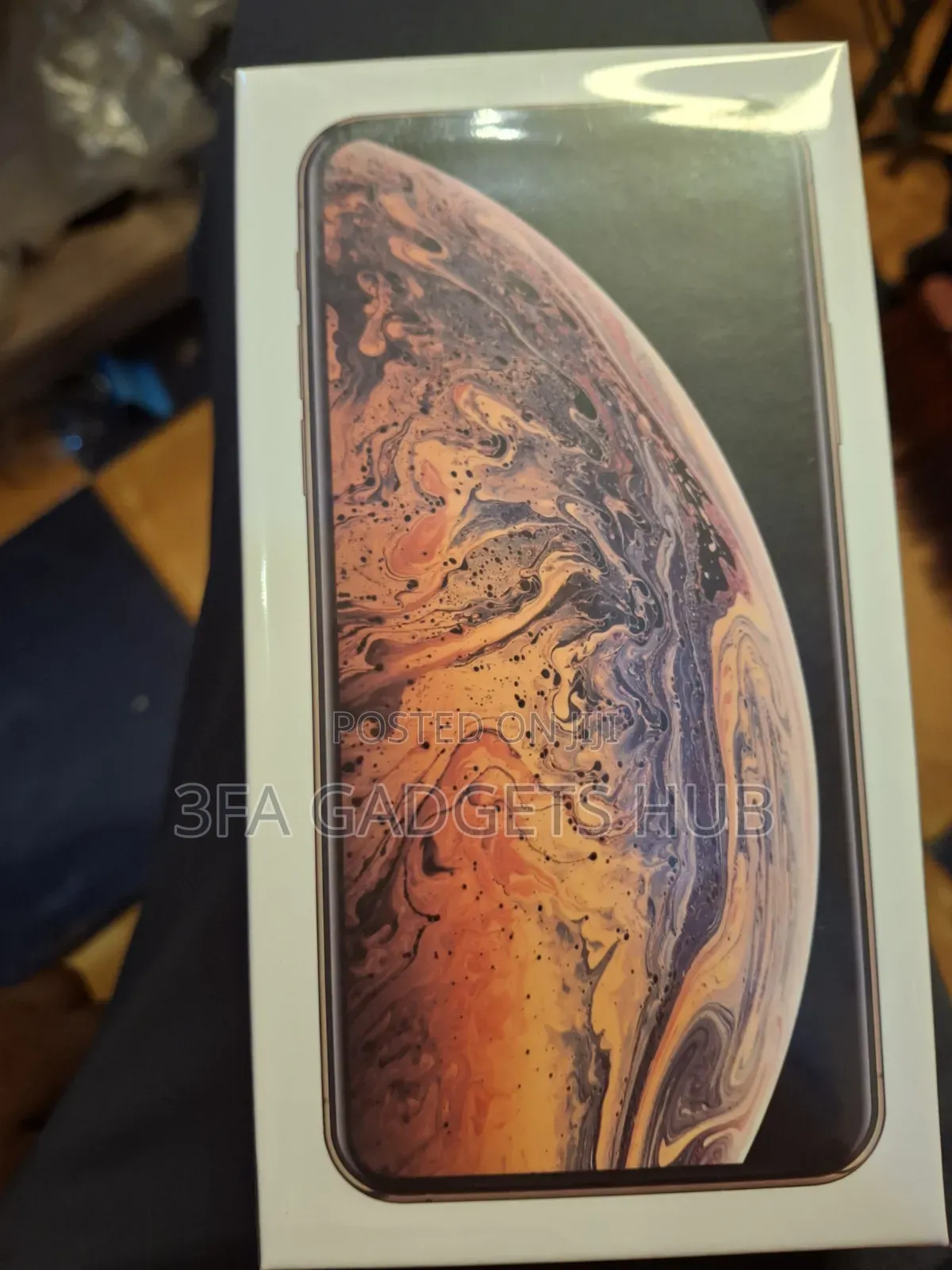 New Apple iPhone XS Max 256 GB Gold