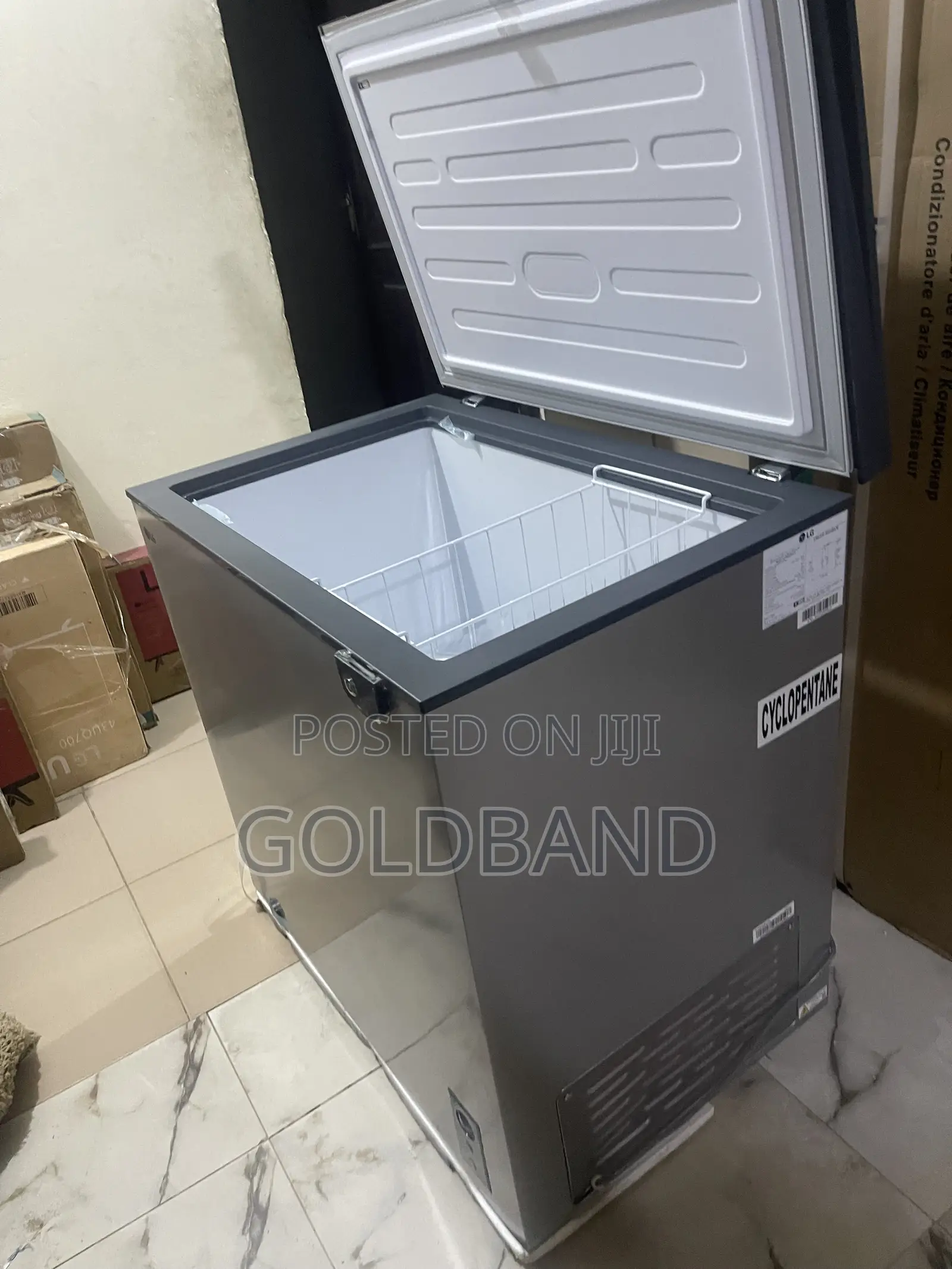 LG Chest Freezer 205R – 194L Cold Storage