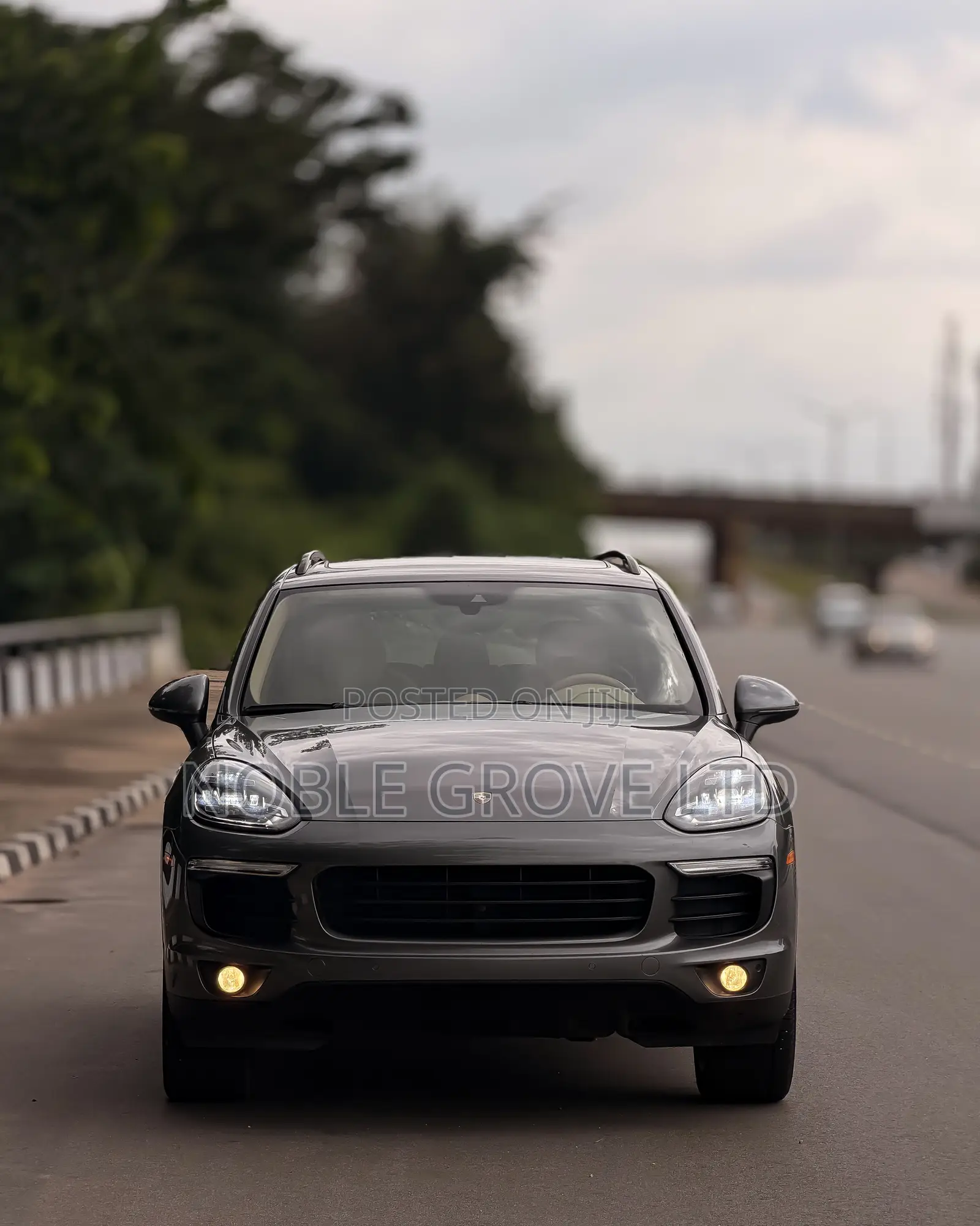 Porsche Cayenne S AWD 2016 Gray