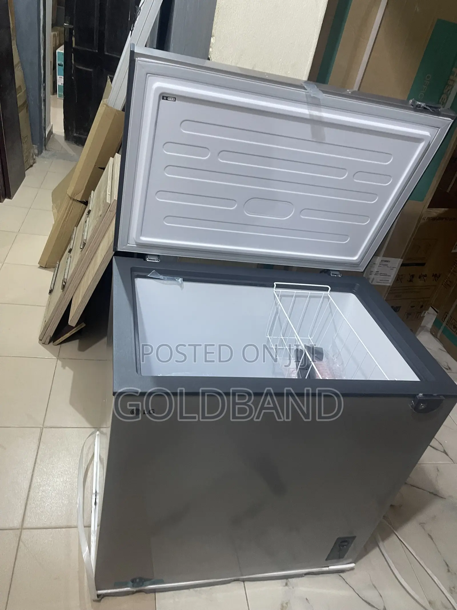 LG 205R Freezer 194 Litres – Dependable Cooling