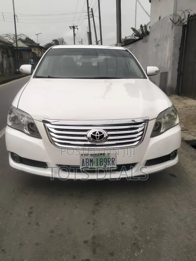 Toyota Avalon Limited 2007 White