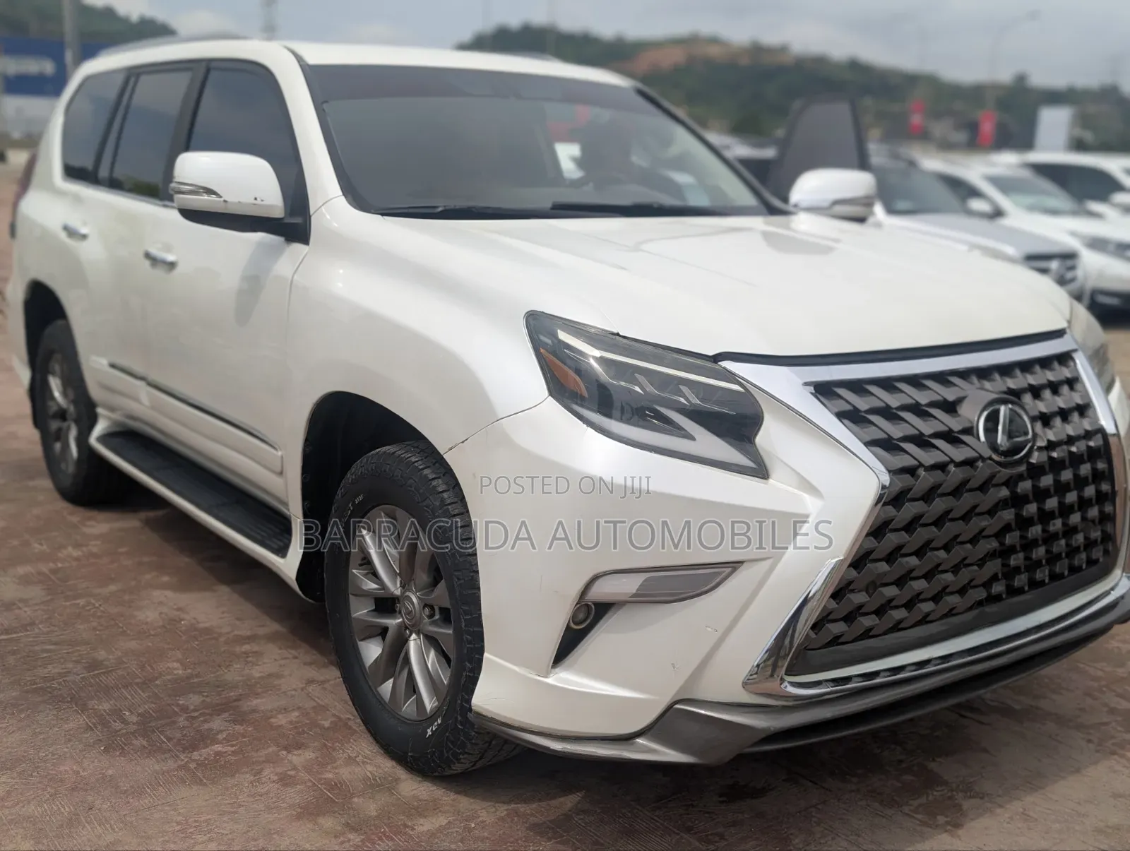 Lexus GX 460 Premium 2011 White