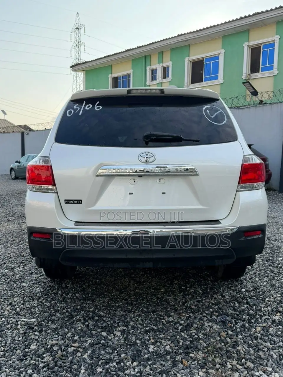 Toyota Highlander Limited 2012 White