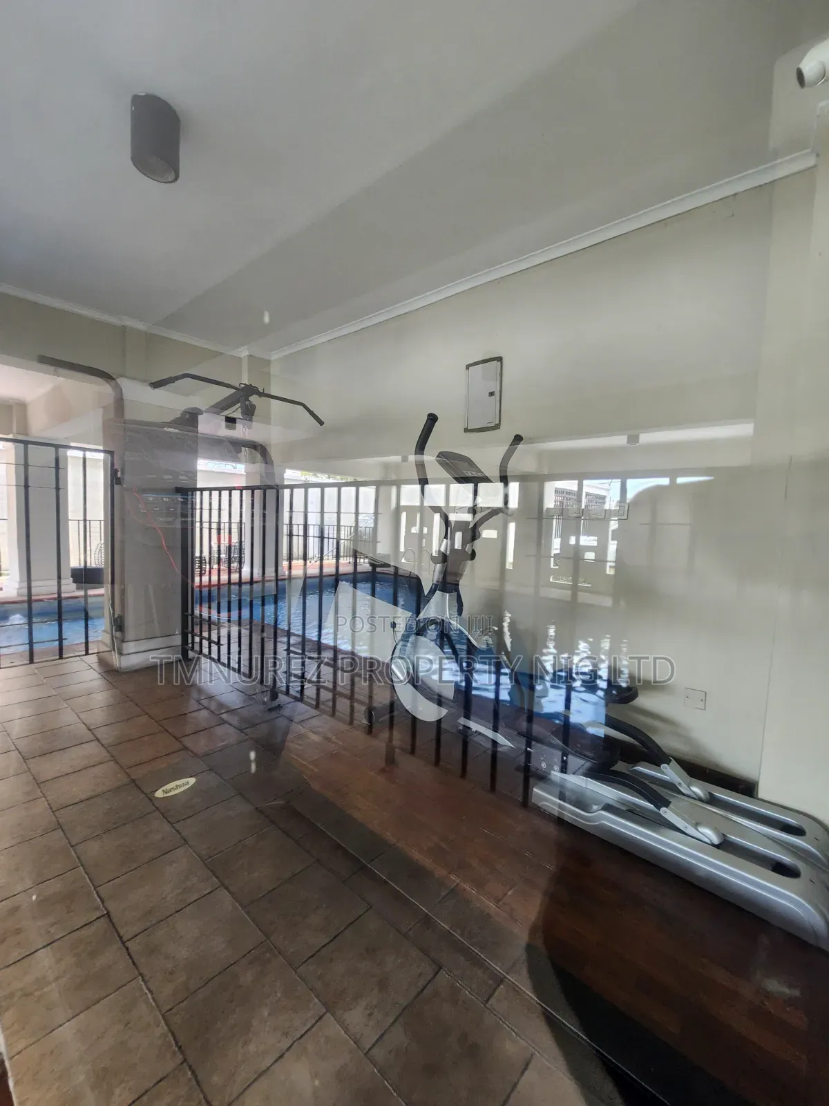 3bdrm Apartment in Lekki Phase 1 for rent
