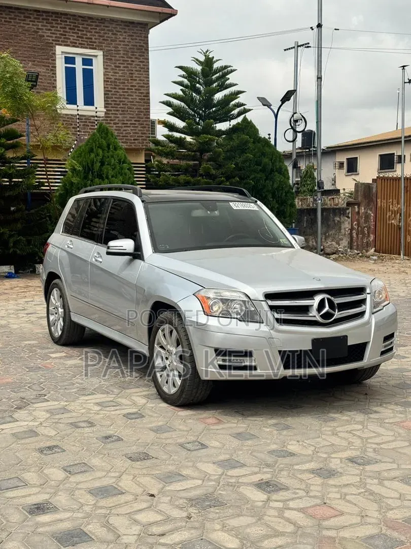 Mercedes-Benz GLK-Class 2012 Silver