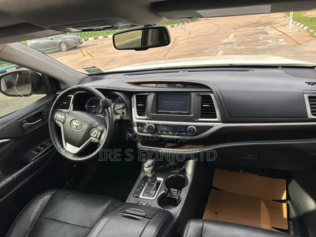 Toyota Highlander 2015 Black