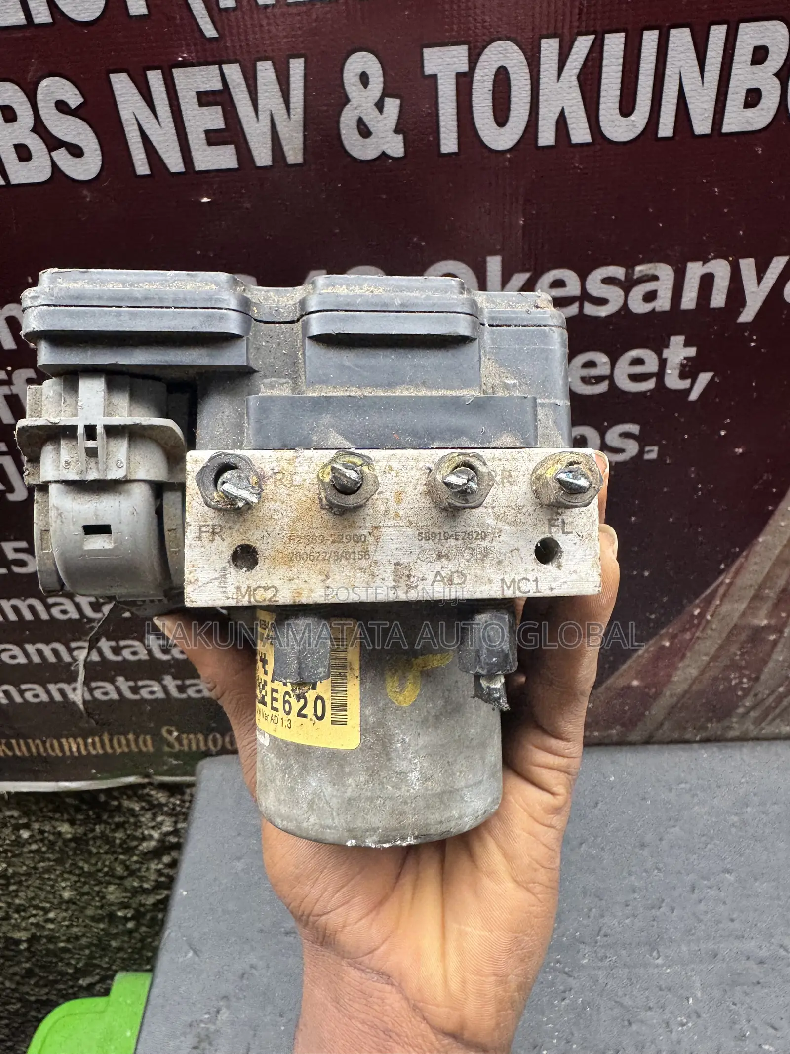 Hyundai Elantra 2019–2020 ABS Brake Control Module