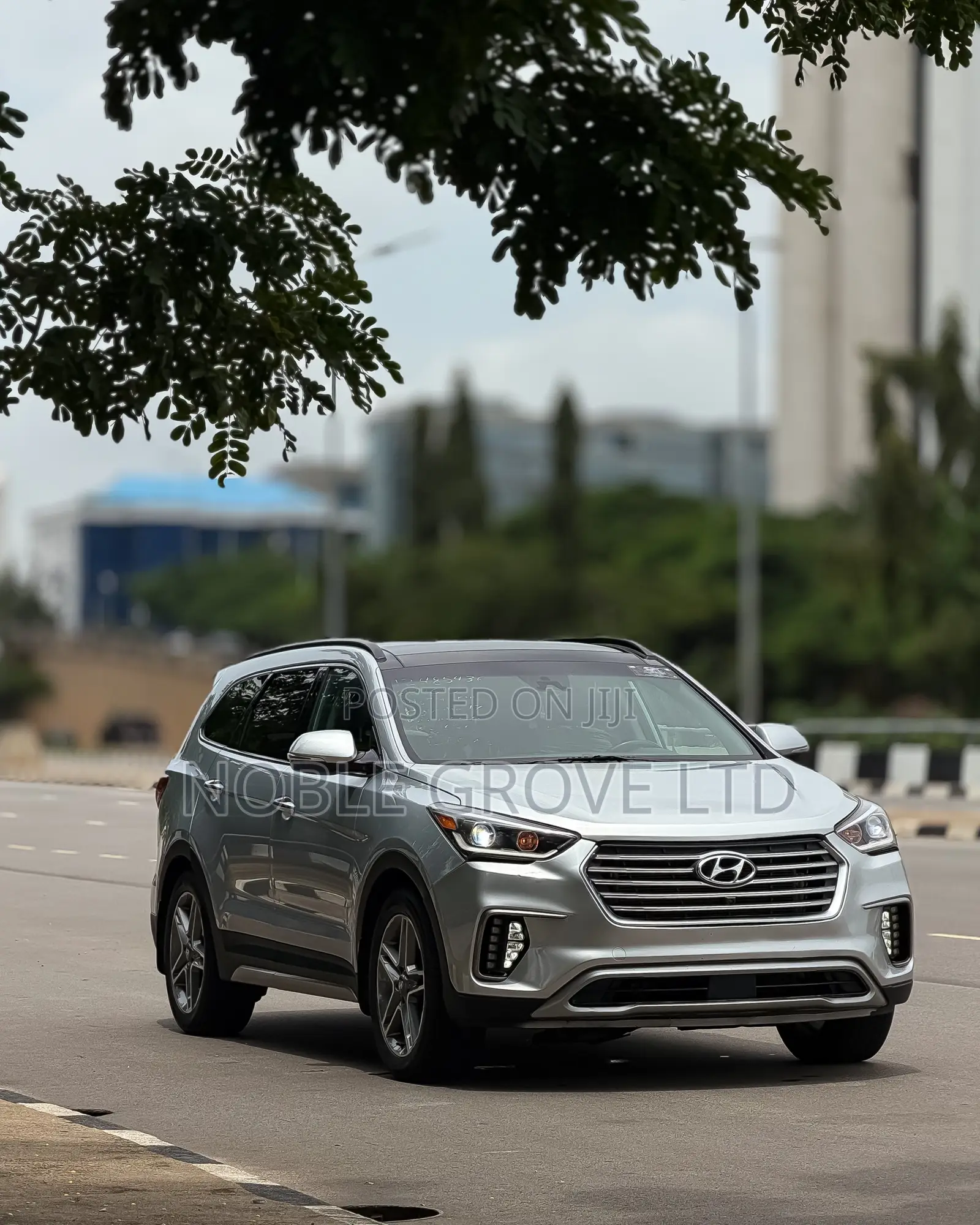 Hyundai Santa Fe Limited Ultimate AWD 2017 Silver