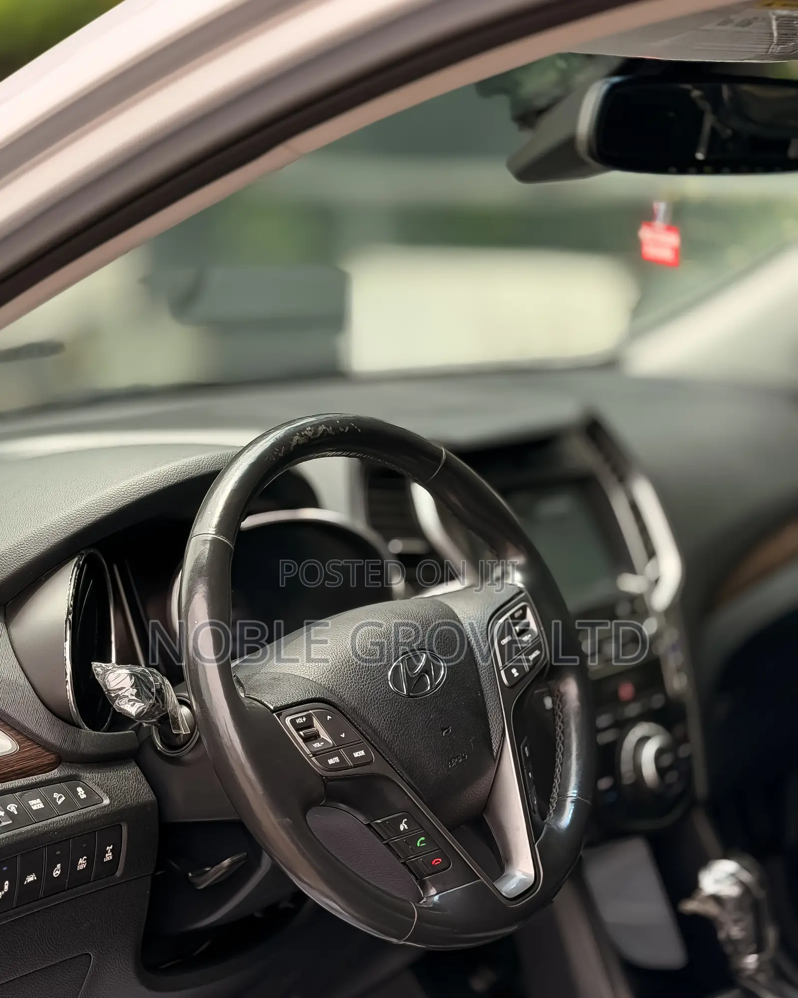 Hyundai Santa Fe Limited Ultimate AWD 2017 Silver
