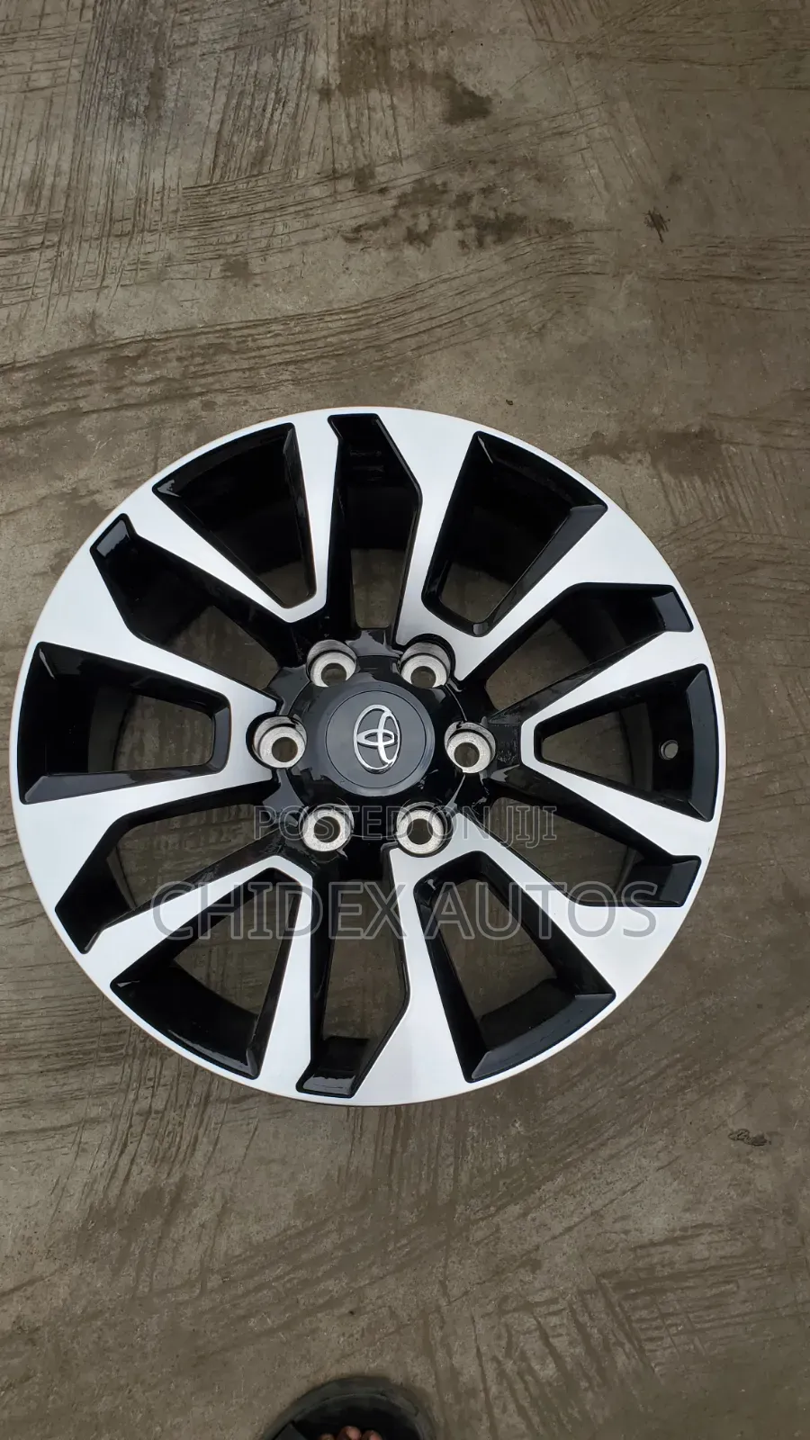 18 Inch Rim 6 Hole "'