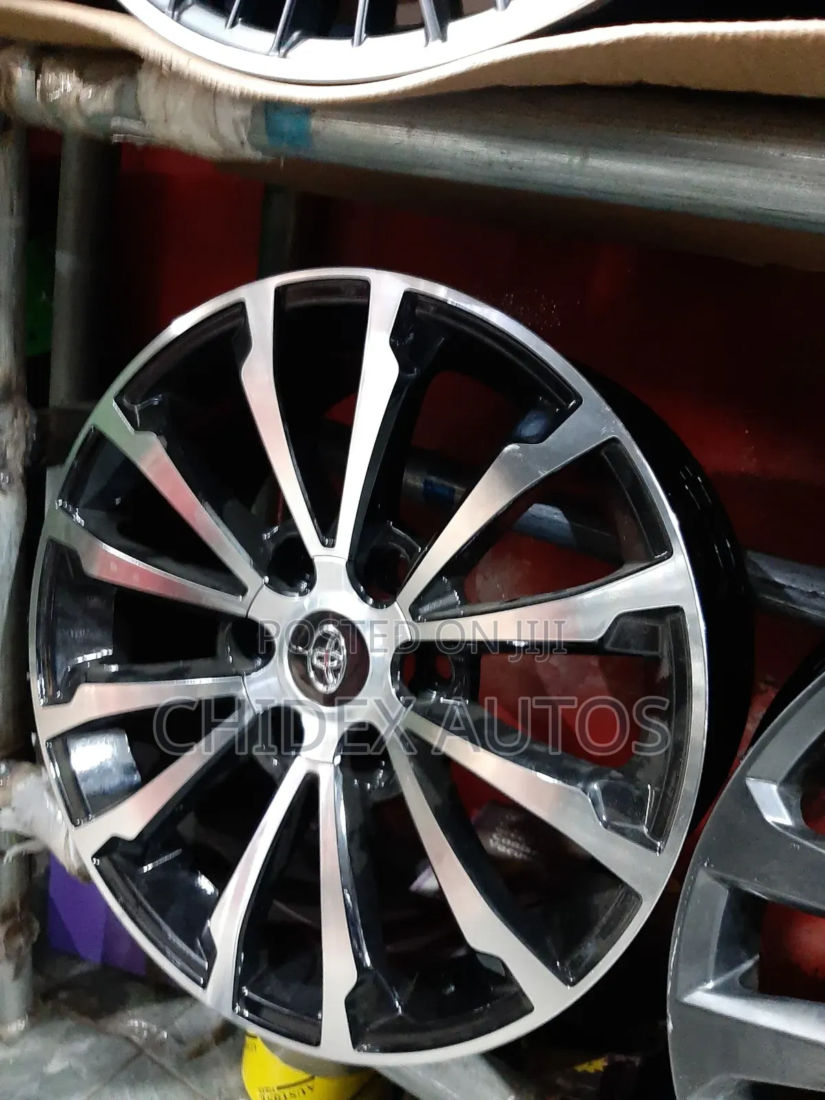 18 Inch Rim 6 Hole "'