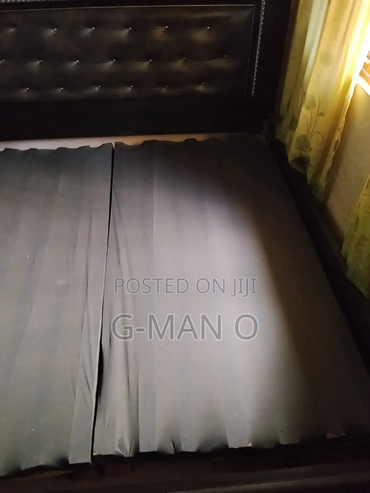 Bed Frame 6X6 Padded