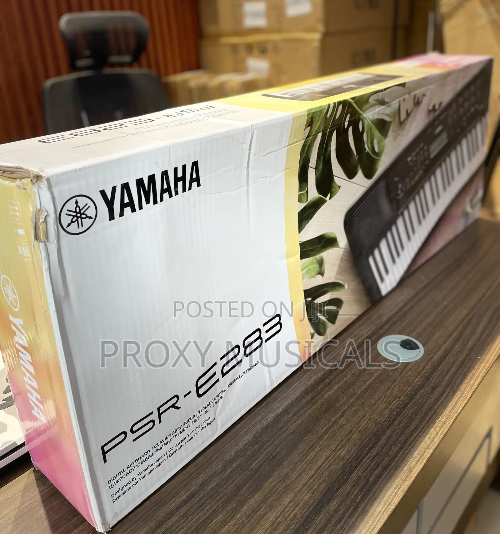 Brand New Yamaha PSR-E283 61-Key Portable Keyboard