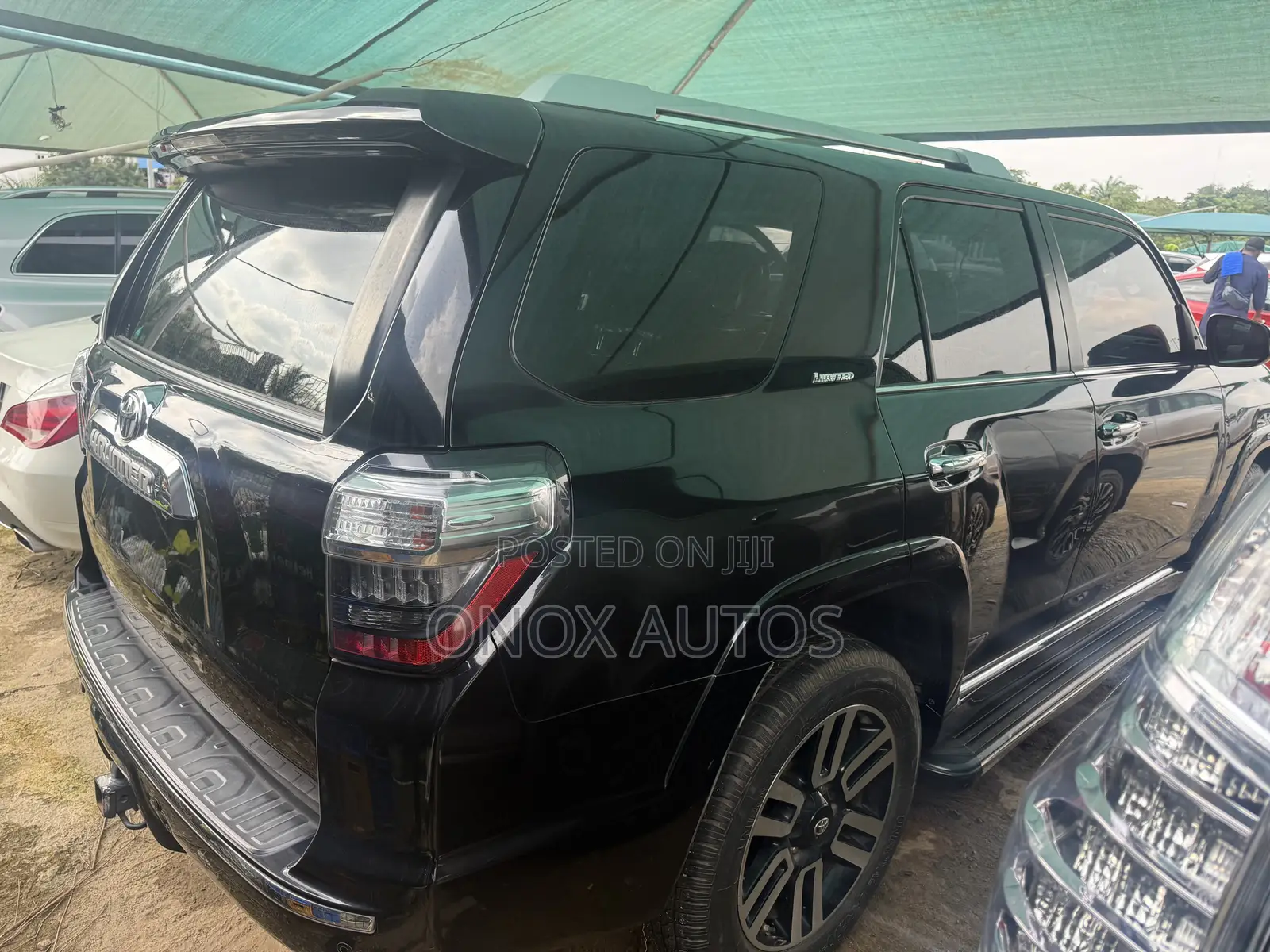 Toyota 4-Runner Limited 4x4 2018 Black