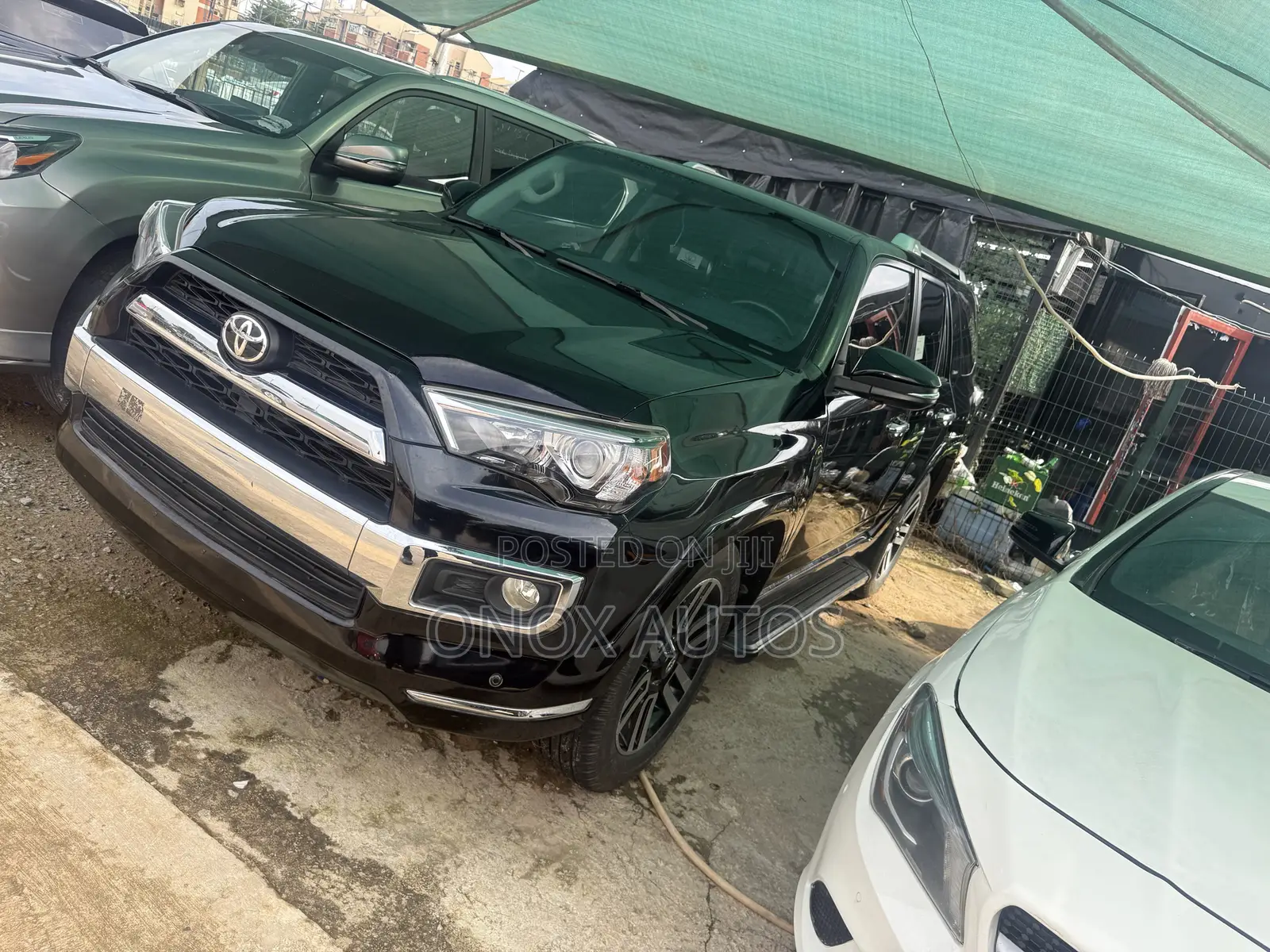 Toyota 4-Runner Limited 4x4 2018 Black