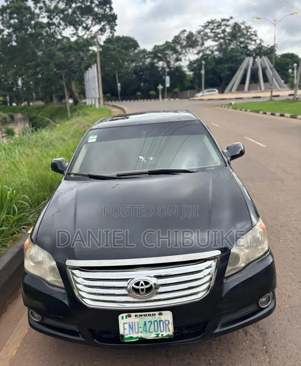 Toyota Avalon 2006 Black