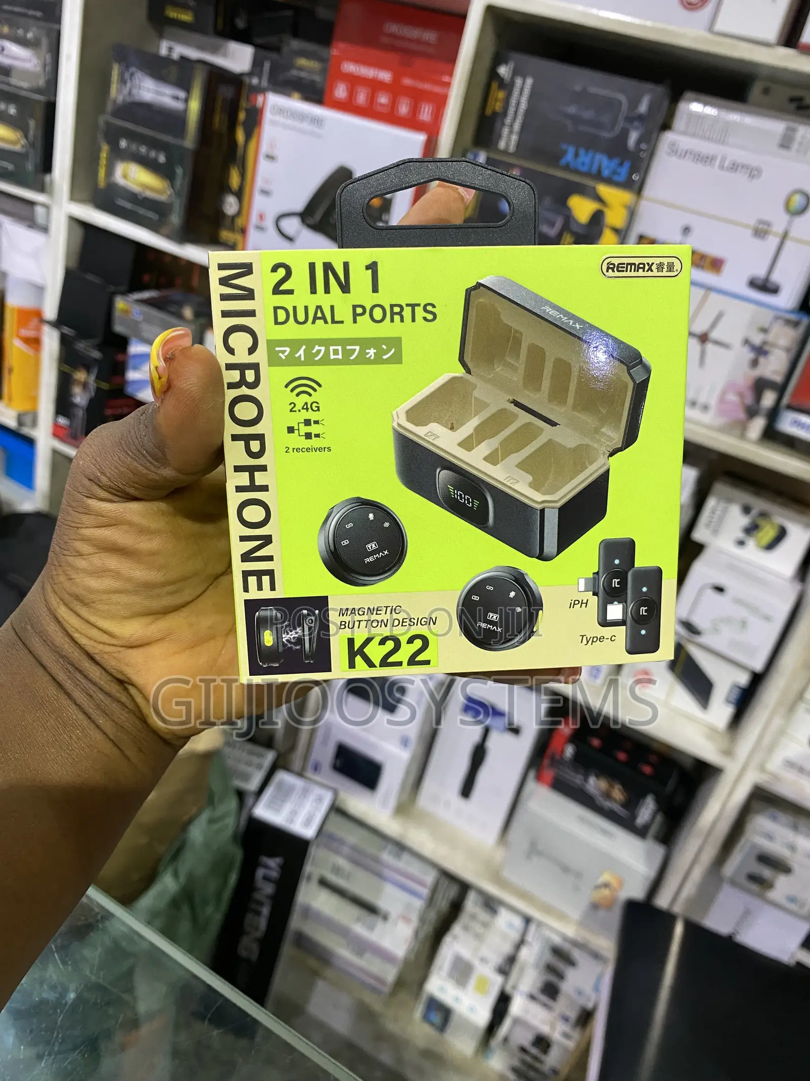 Remax K22 2 in 1 Wireless Mic