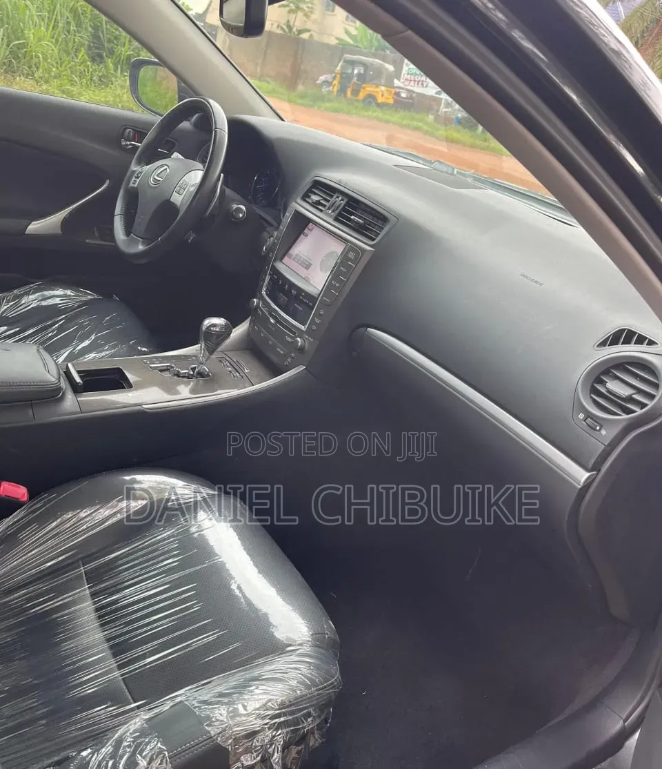 Lexus IS 2010 Black