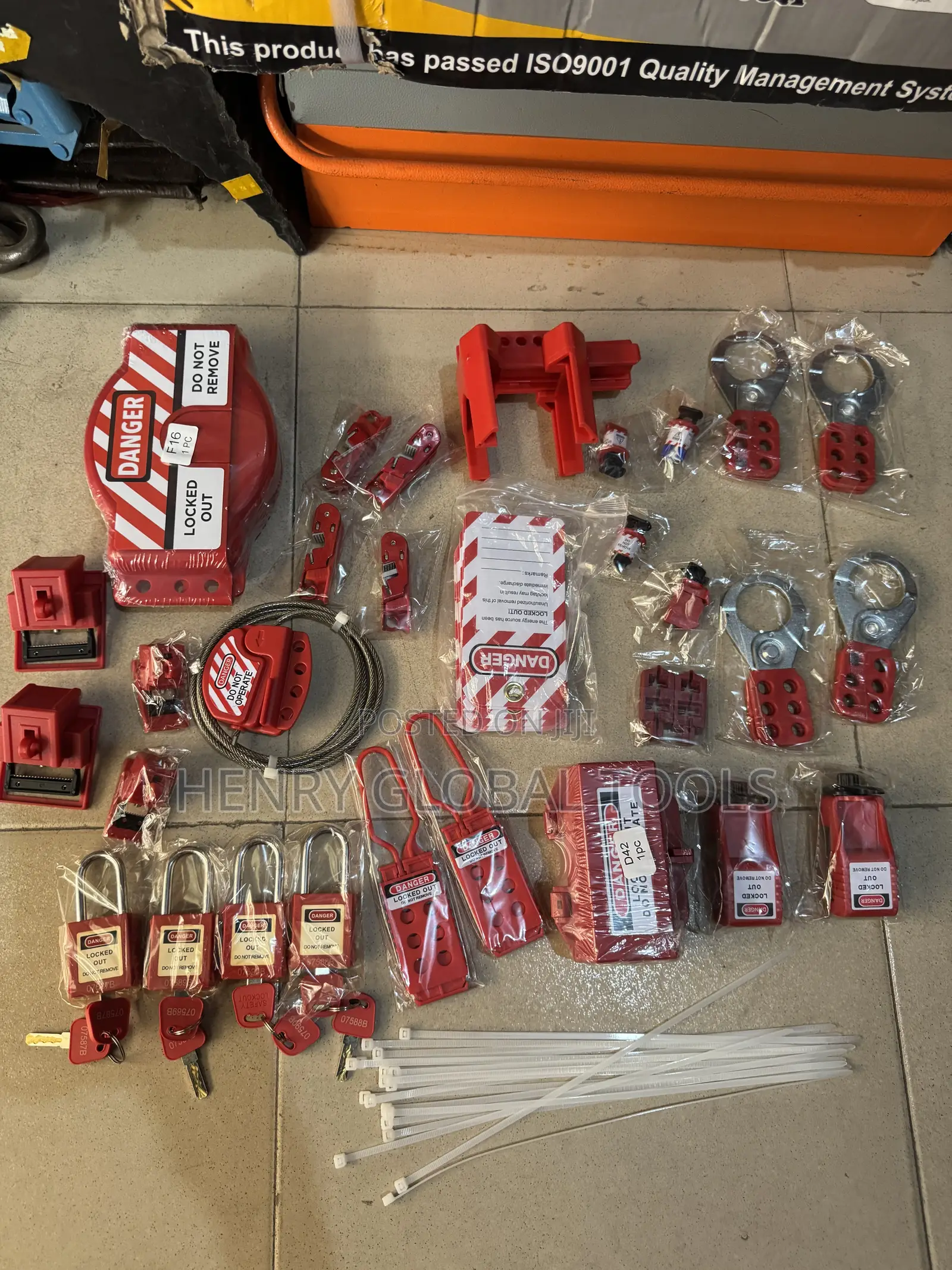 LOTO Lockout/Tagout Safety Kit