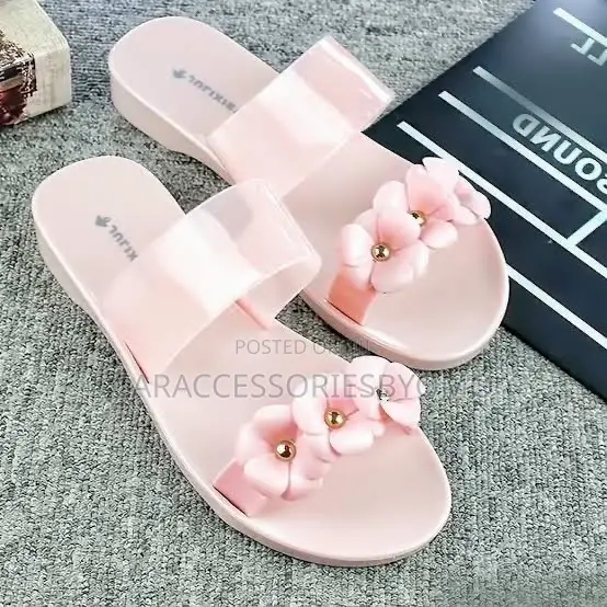 Super Cute Melissa Slides