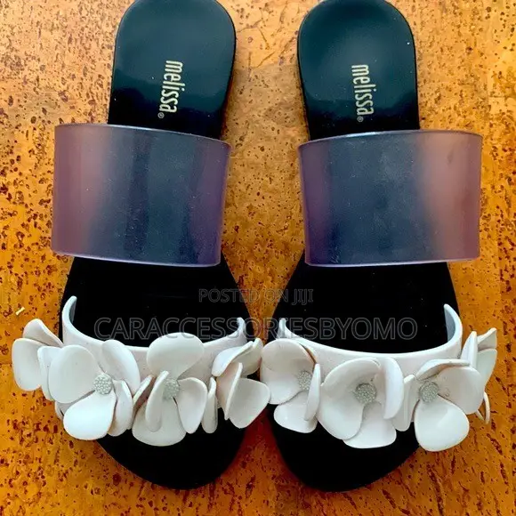 Super Cute Melissa Slides