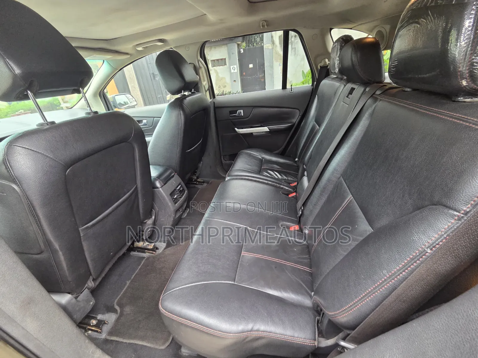 Ford Edge Limited 4dr AWD (3.5L 6cyl 6A) 2012 Gold