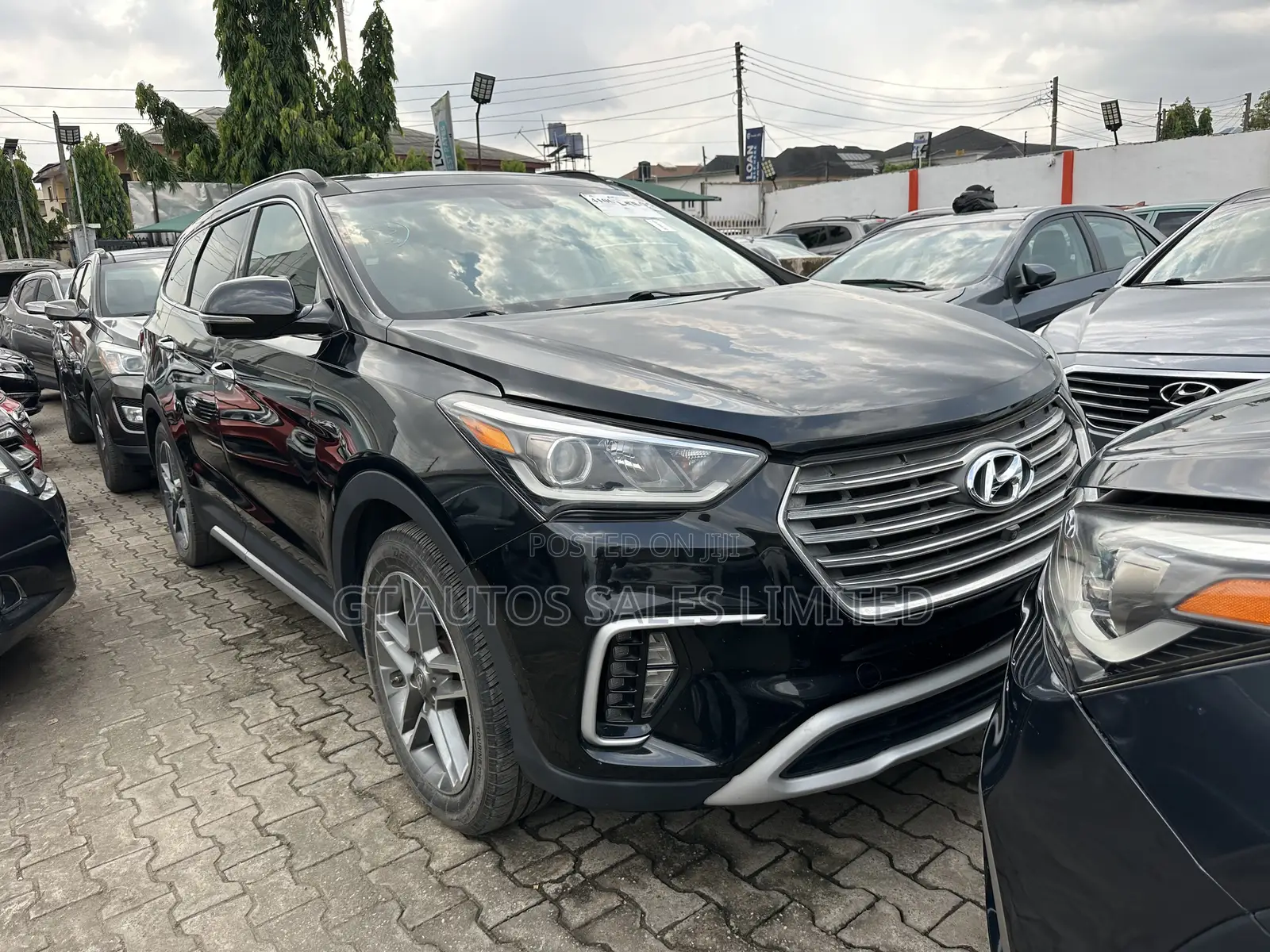 Hyundai Santa Fe Limited AWD 2017 Black