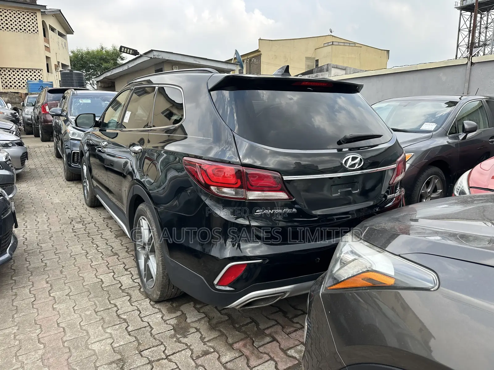 Hyundai Santa Fe Limited AWD 2017 Black